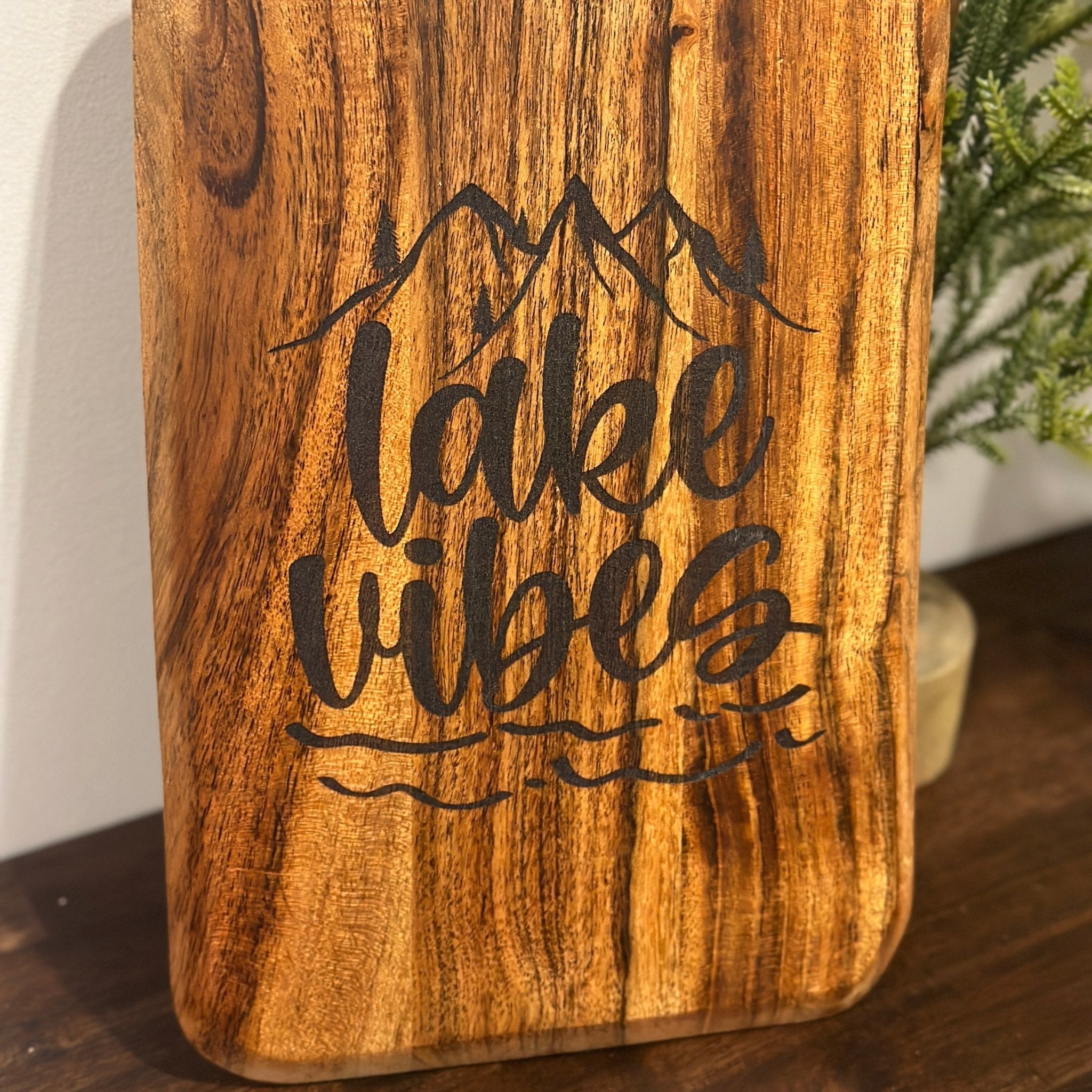 Personalized Cutting shops Board, Custom Engraved Cutting Board, Cabin Decor, Hostess gift, Lake House decor, Cutting Board,--21065-CUTB-003