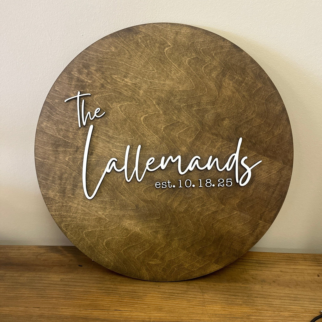 Wooden Round Guest Book Wedding Sign - Seeds & Sawdust